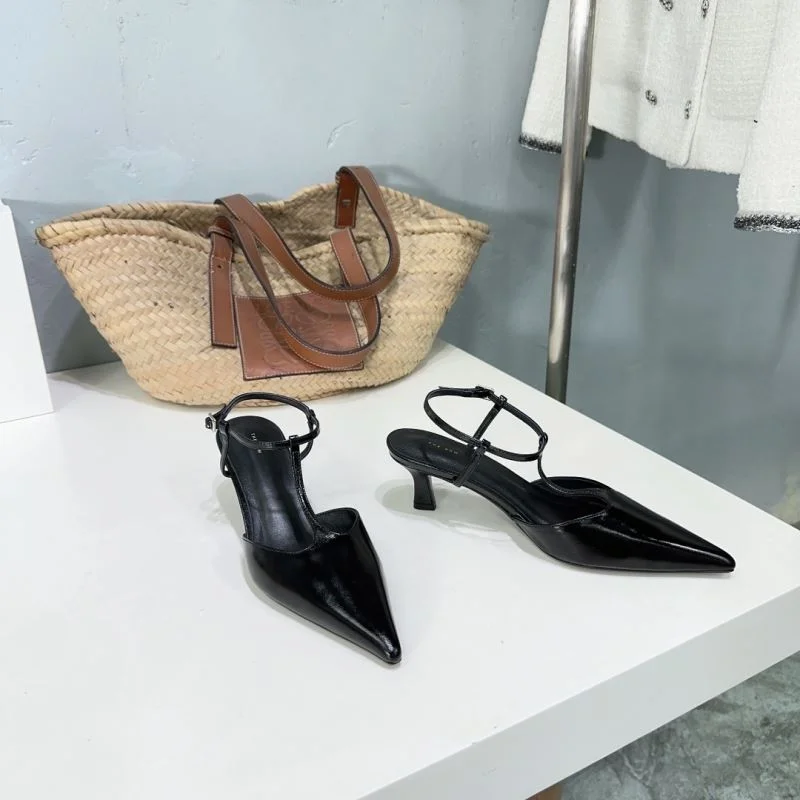 Chic The Row Sandals 11236