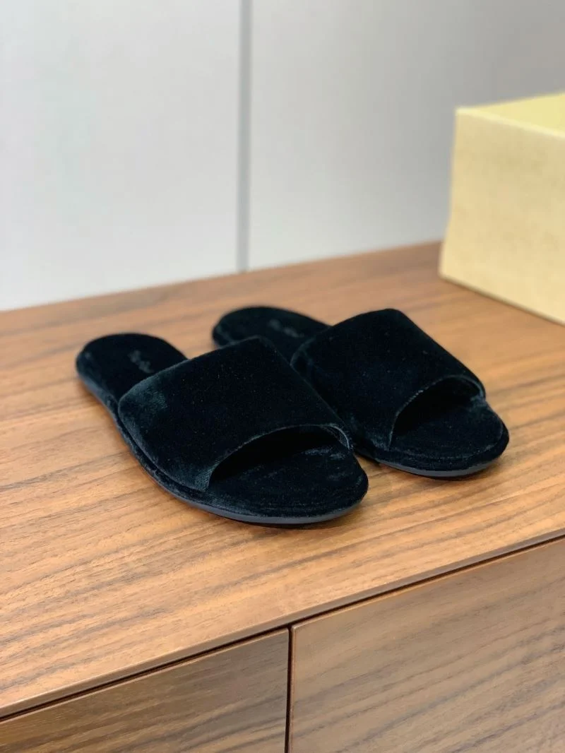 The Row Sandals Practical 11290
