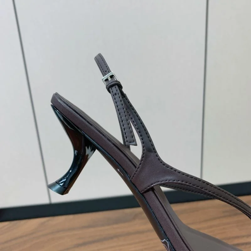 The Row Sandals Vibrant 11200