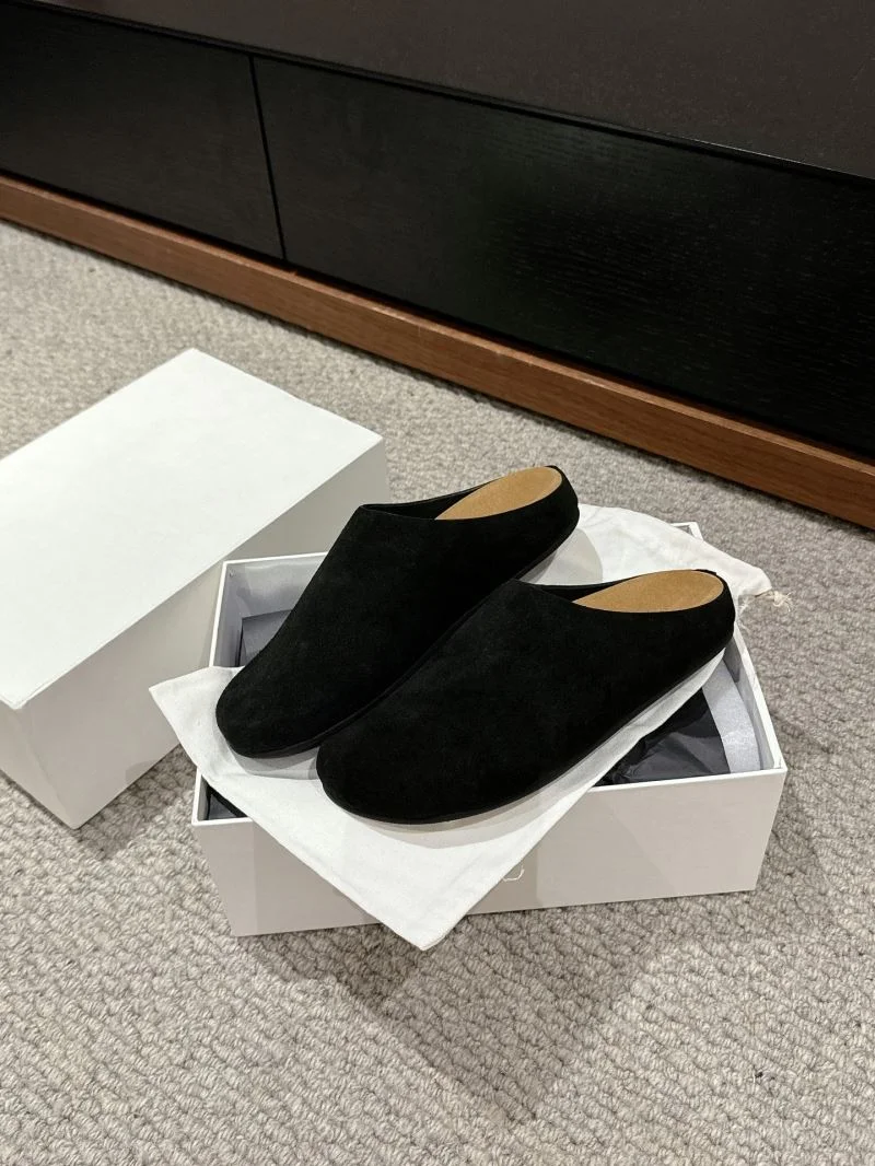 The Row Sandals Supportive 11185