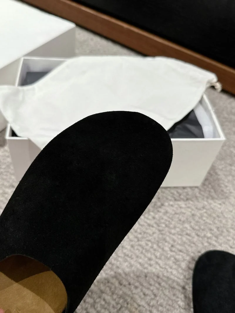 The Row Sandals Supportive 11185