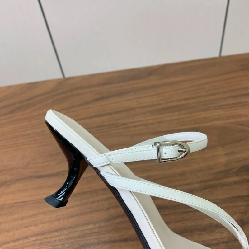The Row Sandals Bold 11186