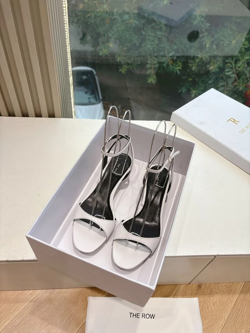The Row Sandals Lightweight 8900