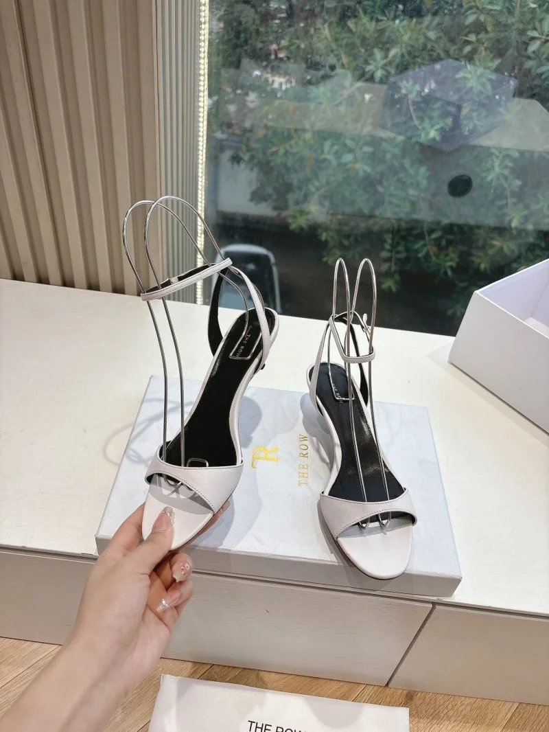 The Row Sandals Lightweight 8900