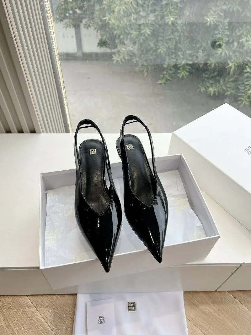 The Row Sandals Sleek 8881