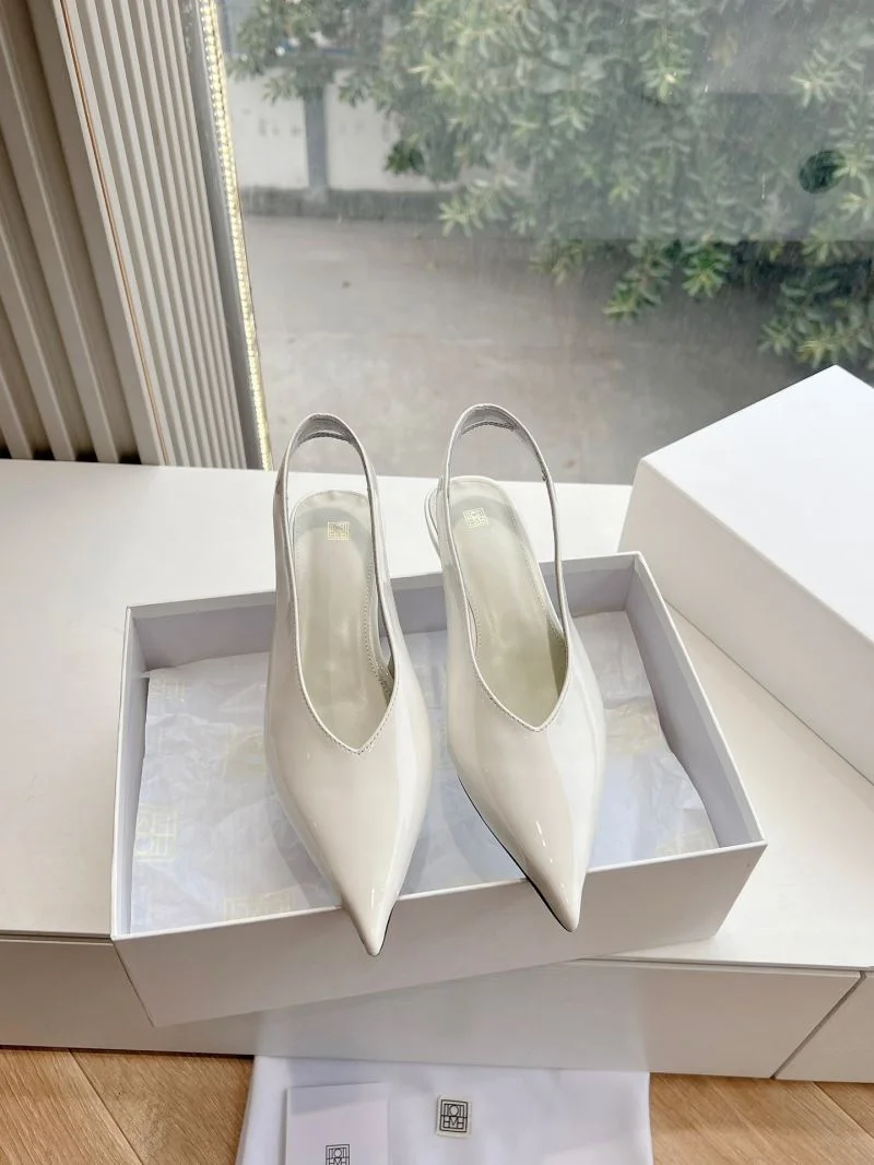 Trendy The Row Sandals 8885