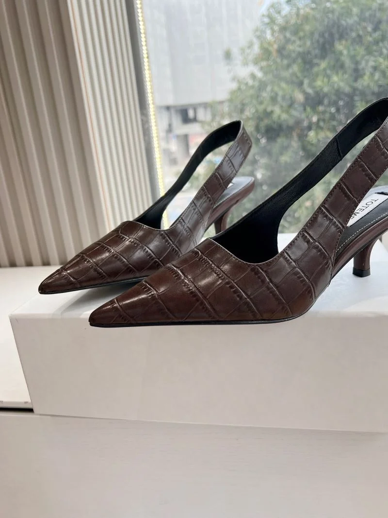 Bold The Row Sandals 8879