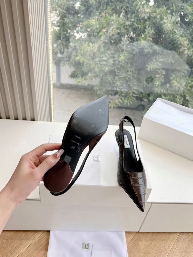 Bold The Row Sandals 8879