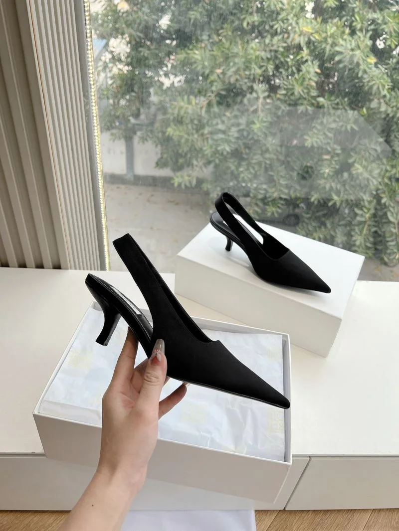 The Row Sandals EyeCatching 8880