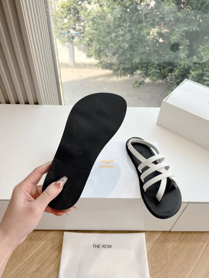 The Row Sandals Bright 8943