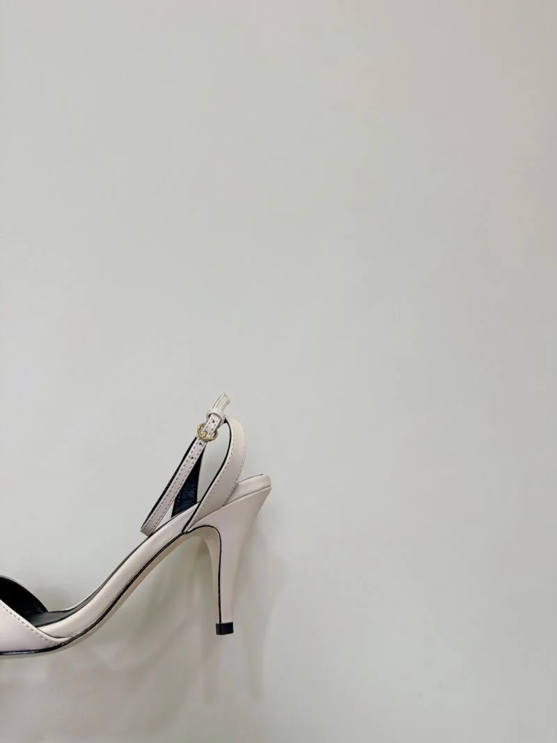 The Row Sandals Sleek 8863