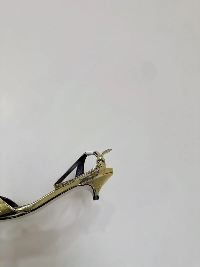 Resilient The Row Sandals 8864