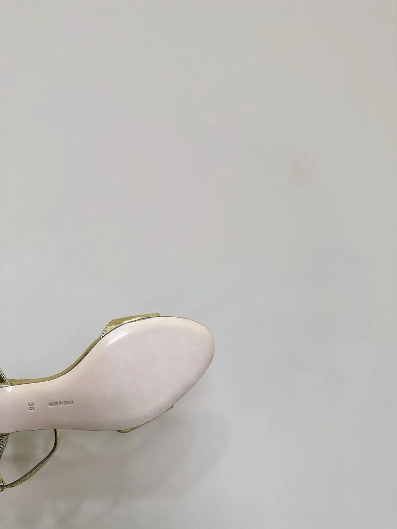 Resilient The Row Sandals 8864