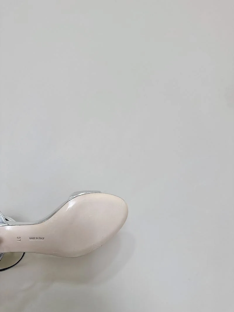 The Row Sandals Durable 8866