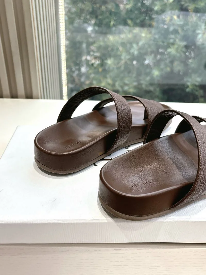 The Row Sandals Sporty 8904