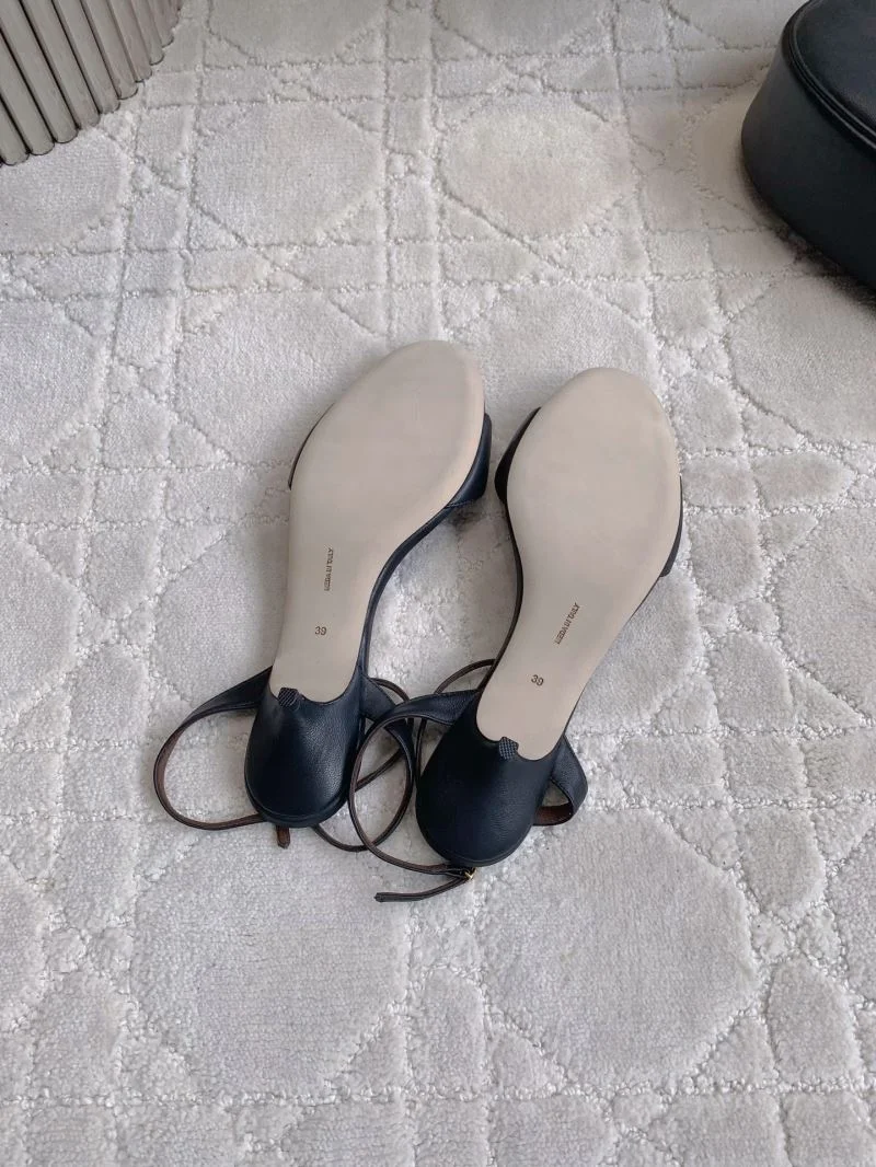StreetReady The Row Sandals 8853
