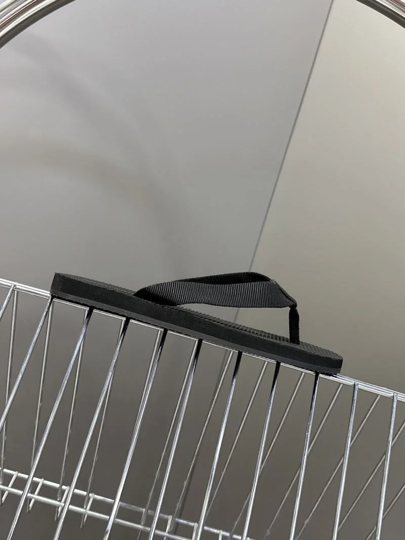 The Row Sandals Efficient 8888