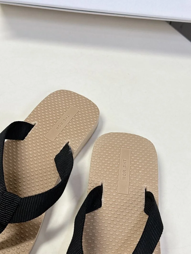 The Row Sandals ZeroBulk 8842