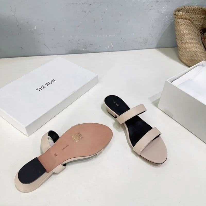 The Row Sandals TopPick 8857