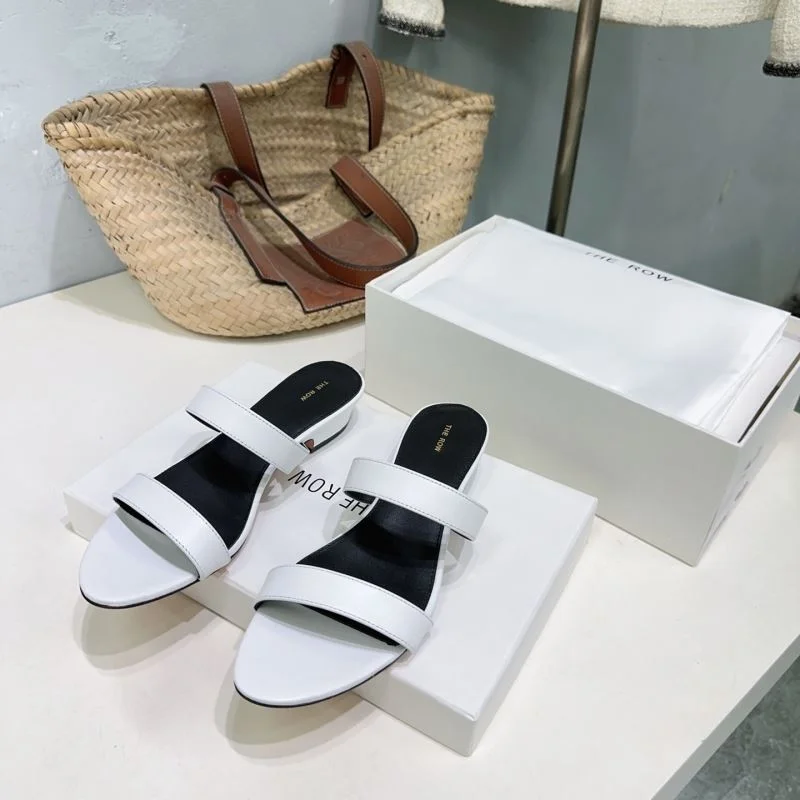 The Row Sandals Versatile 8825