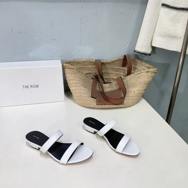 The Row Sandals Versatile 8825