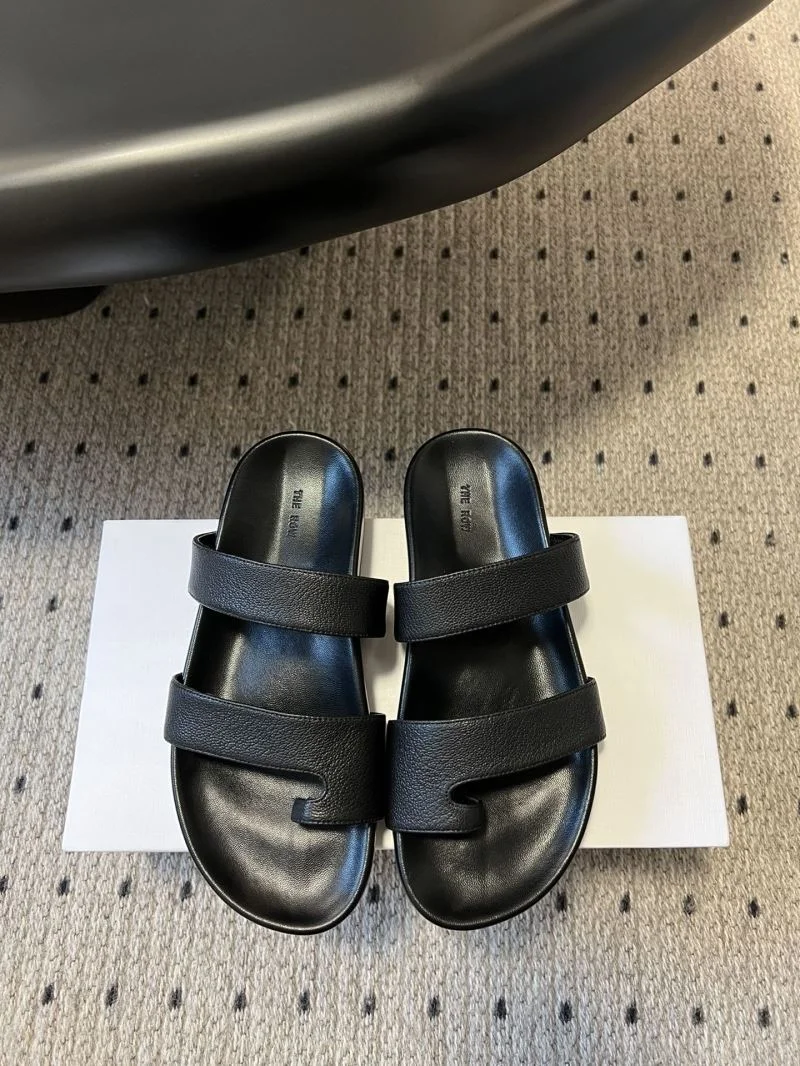 The Row Sandals Snug 5789