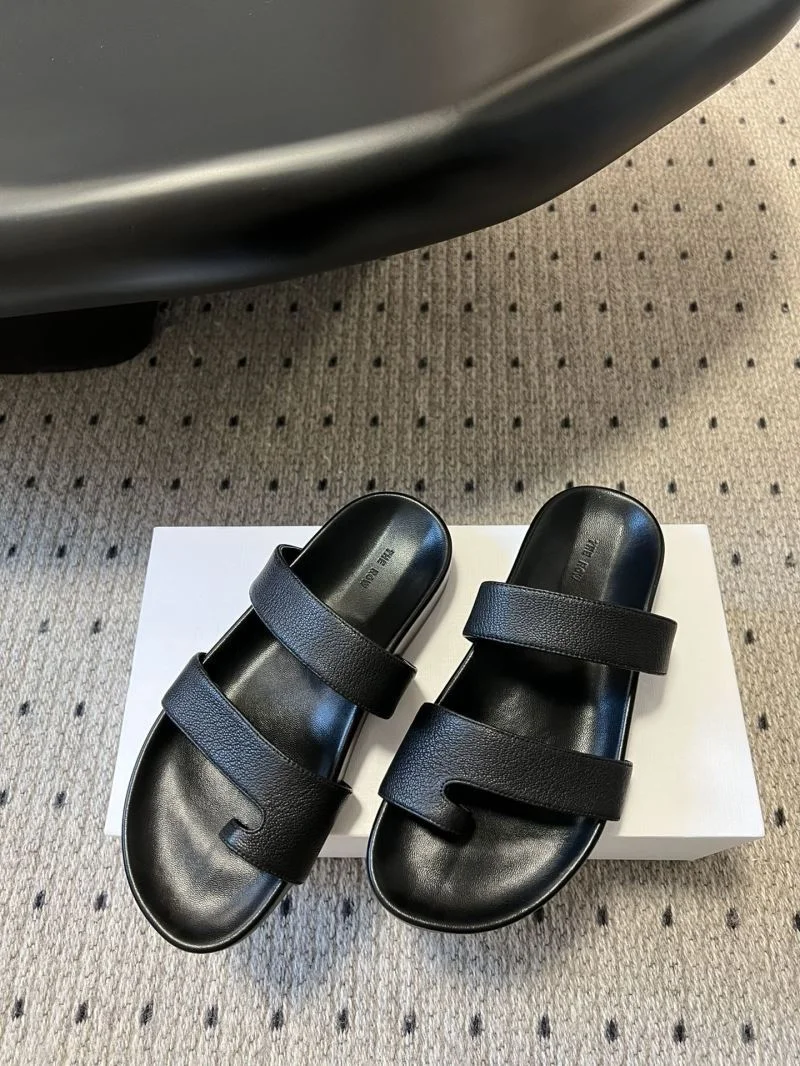The Row Sandals Snug 5789