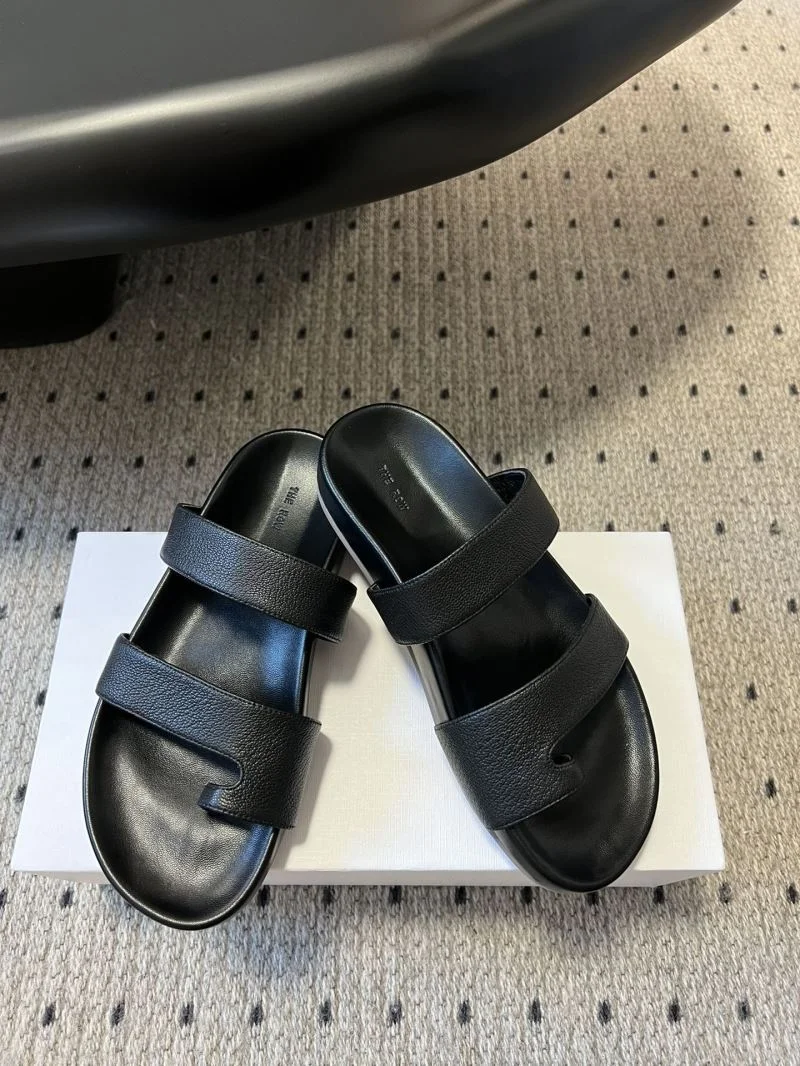 The Row Sandals Snug 5789