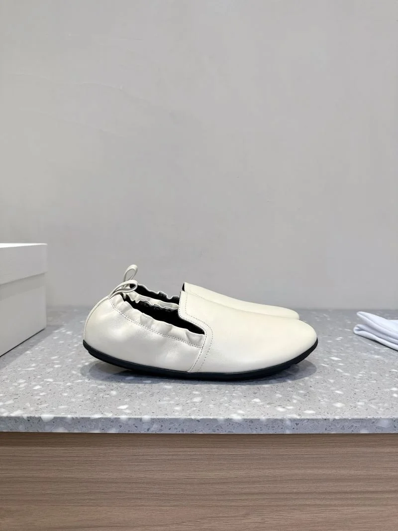 The Row Shoes Classic 7251