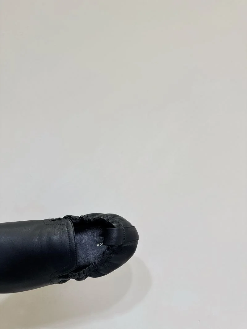 Refined The Row Shoes 7229