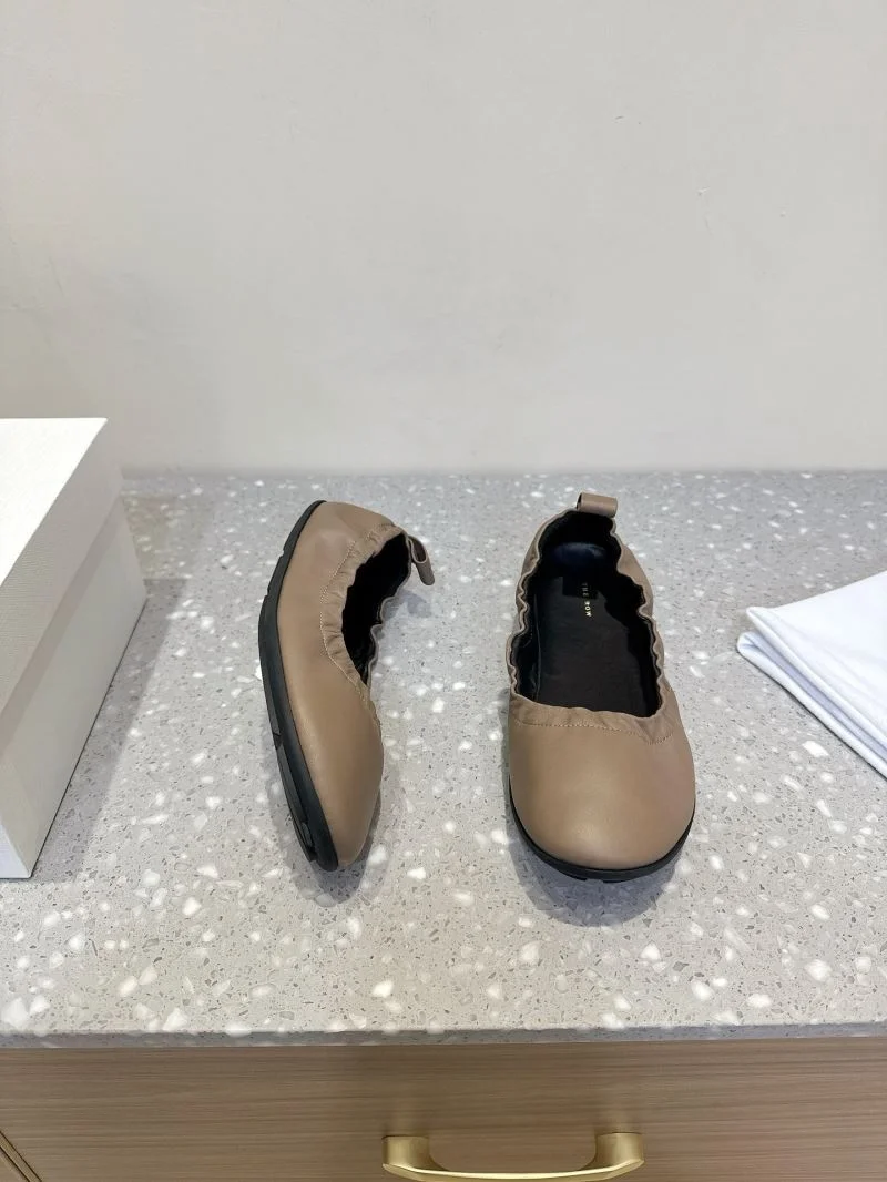 The Row Shoes Breathable 7242