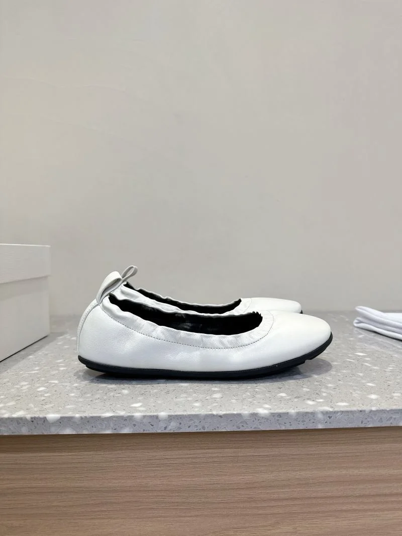 Efficient The Row Shoes 7243