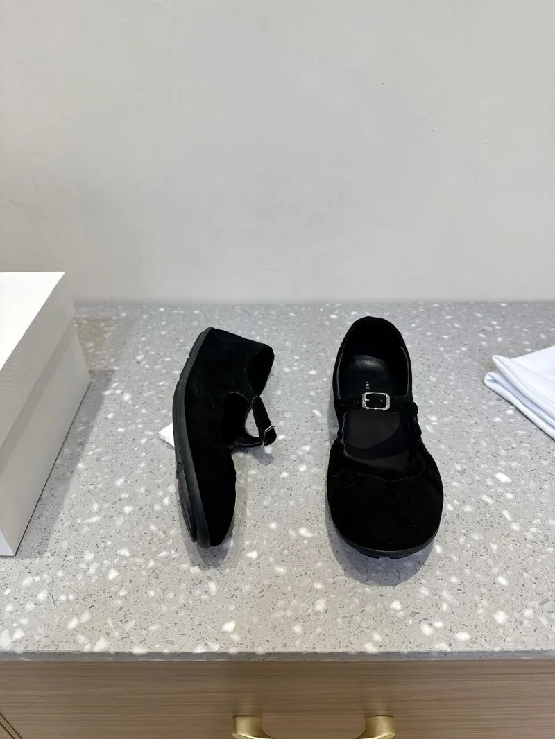 WeatherProof The Row Shoes 7224