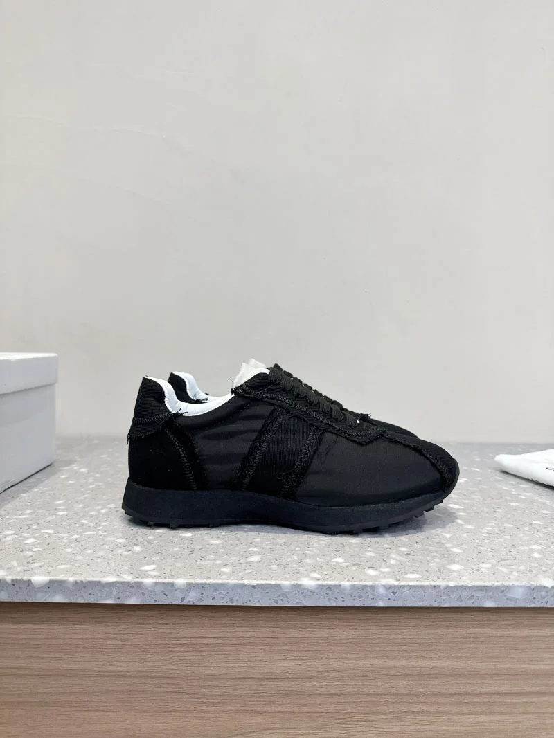 Sporty The Row Shoes 7202