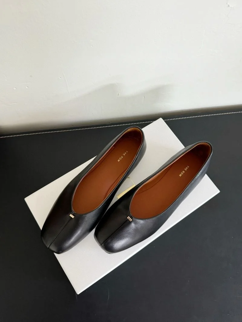 Effortless The Row Shoes 7193