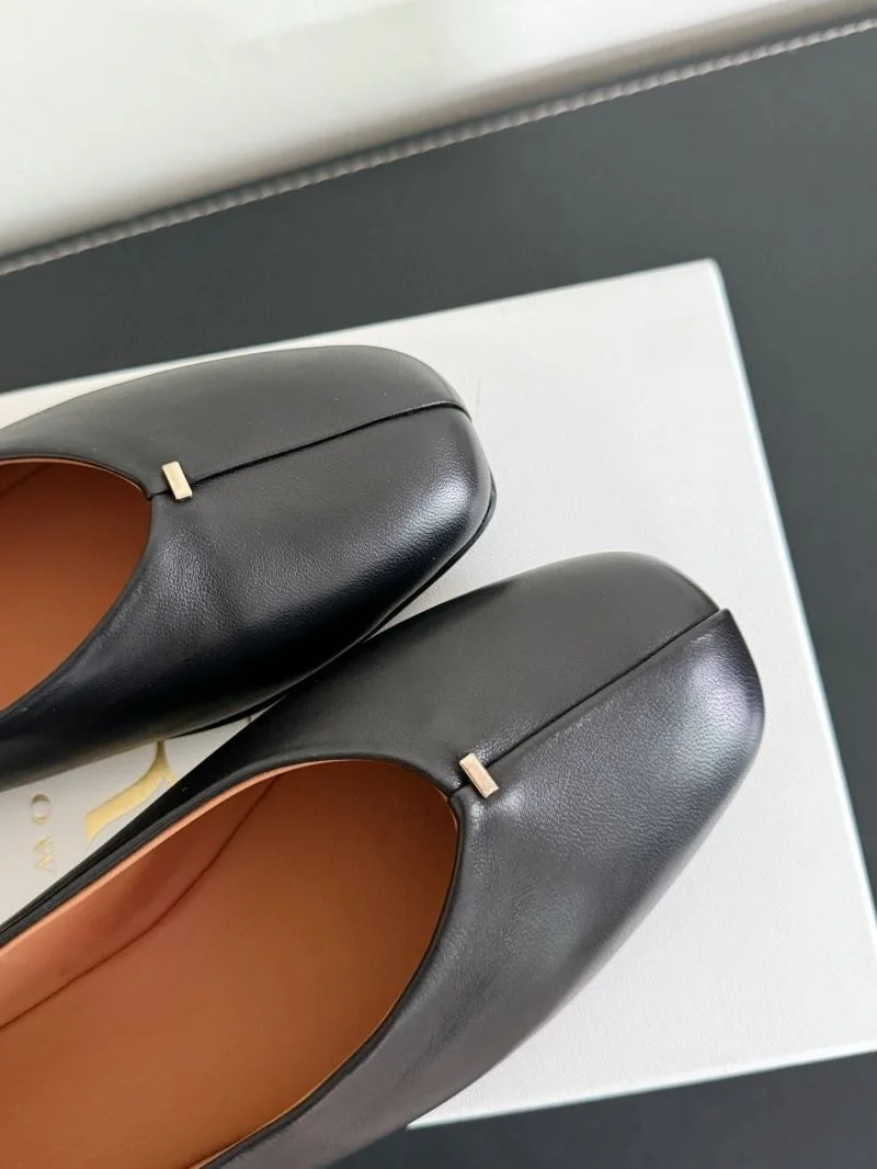 Effortless The Row Shoes 7193