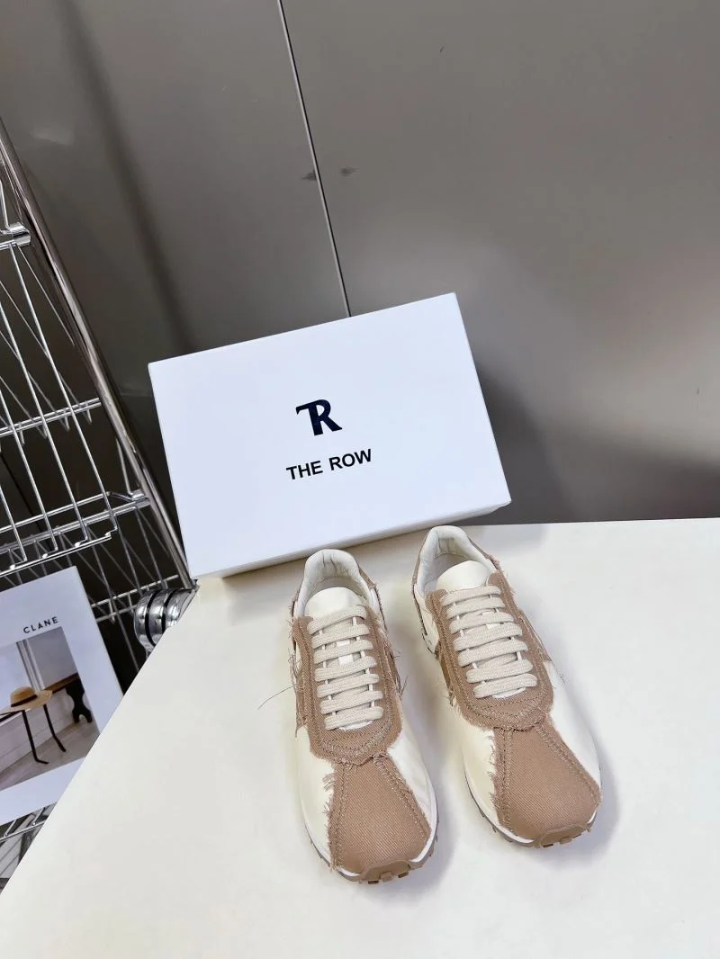The Row Shoes Trendsetting 7235