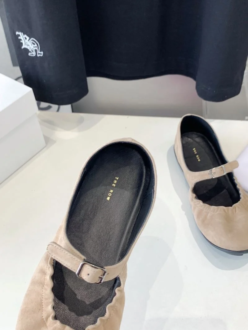 The Row Shoes Youthful 7257