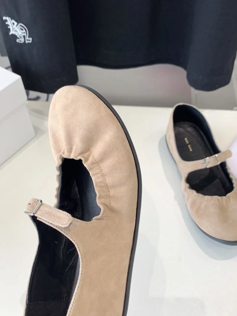 The Row Shoes Youthful 7257