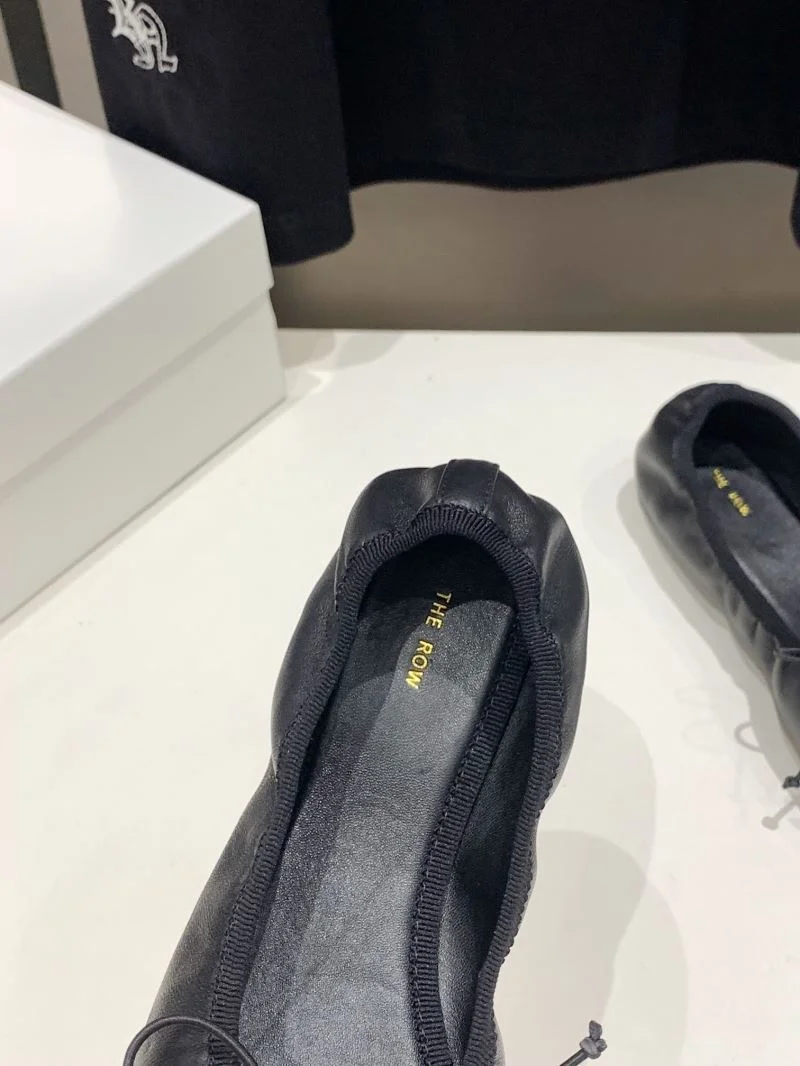 The Row Shoes Youthful 7191