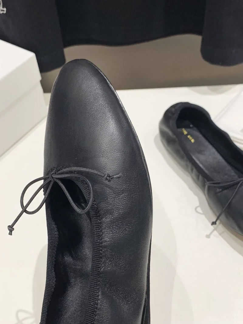 The Row Shoes Youthful 7191