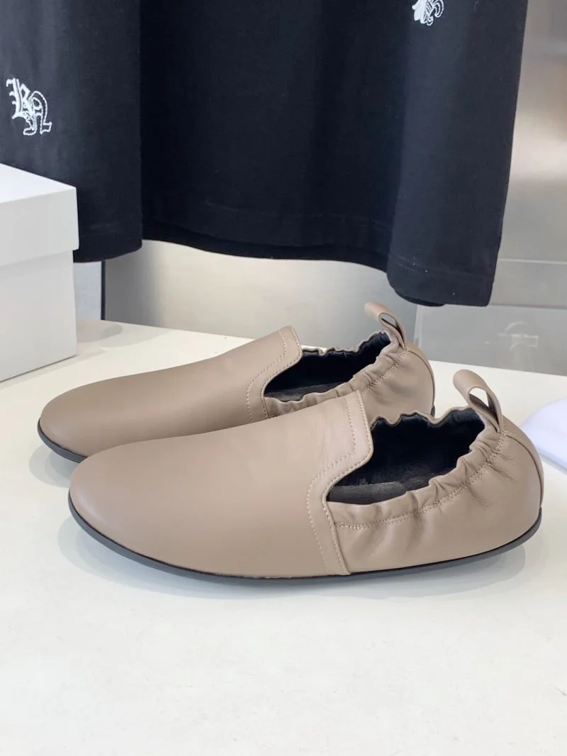 The Row Shoes Soft 7200