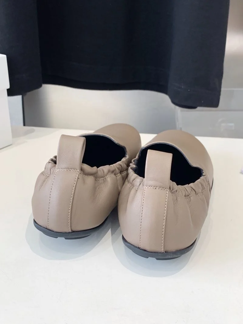 The Row Shoes Soft 7200