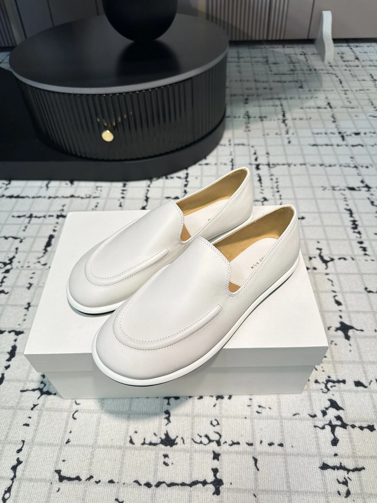 ModernLook The Row Shoes 7201