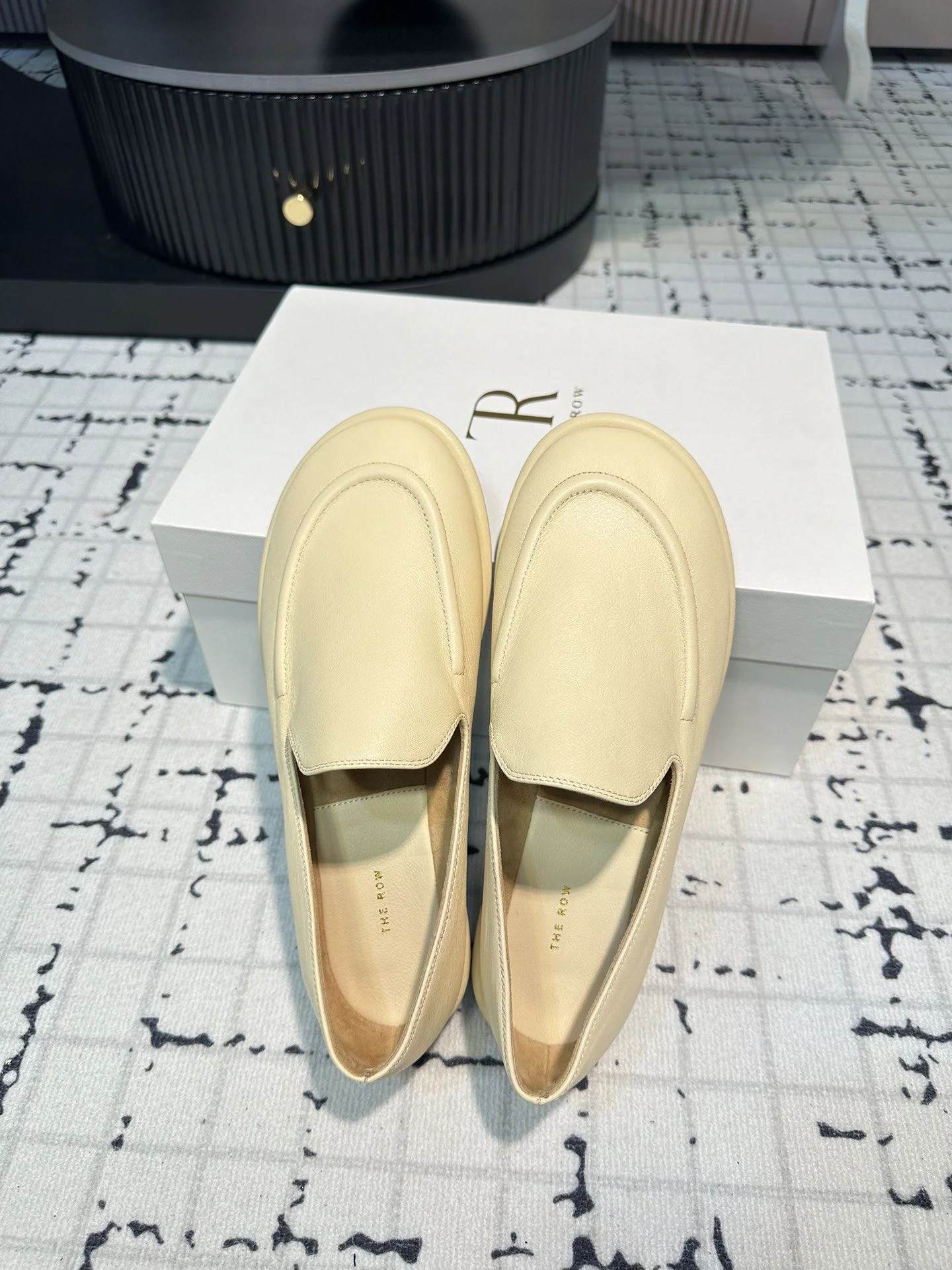 The Row Shoes EyeCatching 7197