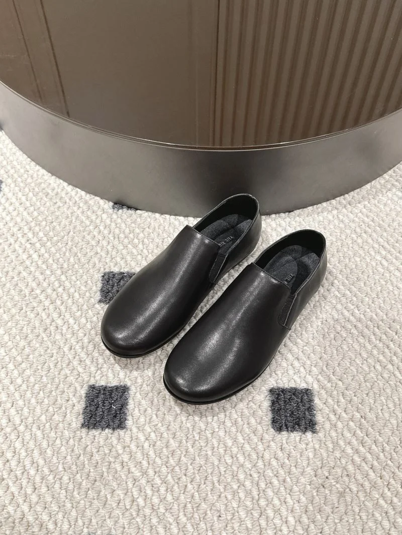 Flexible The Row Shoes 7185