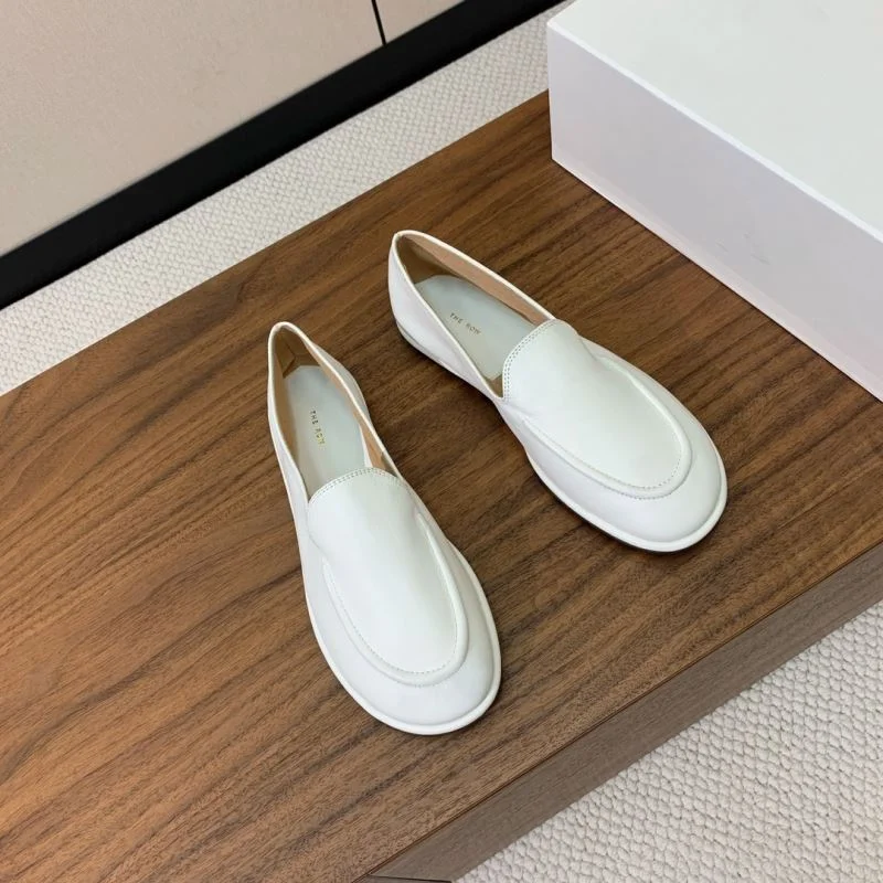Sleek The Row Shoes 11183