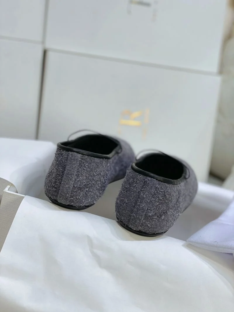 Casual The Row Shoes 8831
