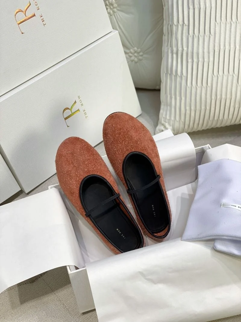 The Row Shoes Affordable 8824