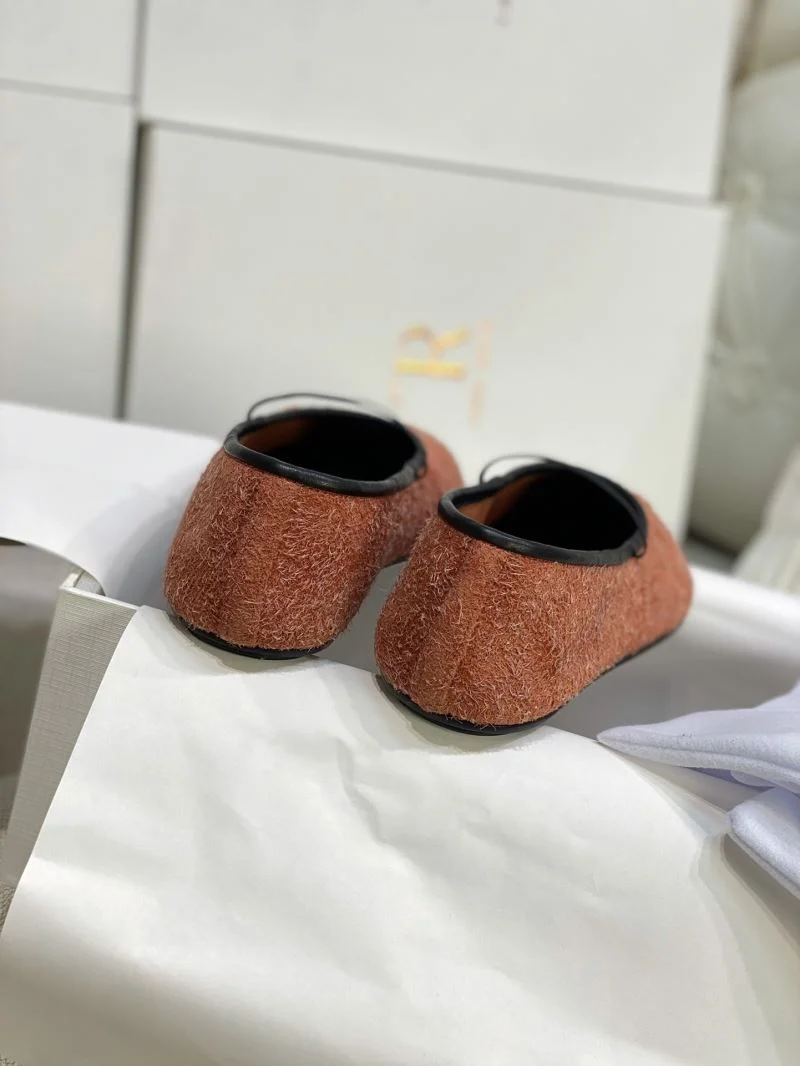 The Row Shoes Affordable 8824